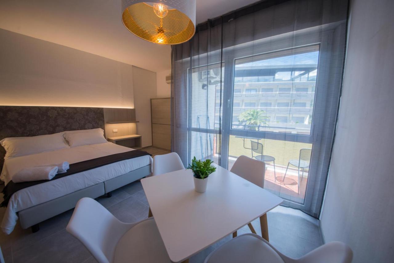 Residence Cristine Riva del Garda Extérieur photo
