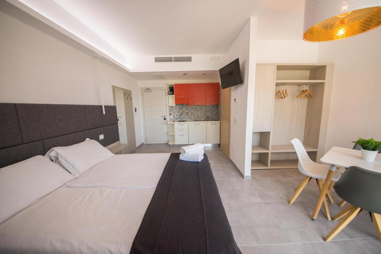 Residence Cristine Riva del Garda Extérieur photo