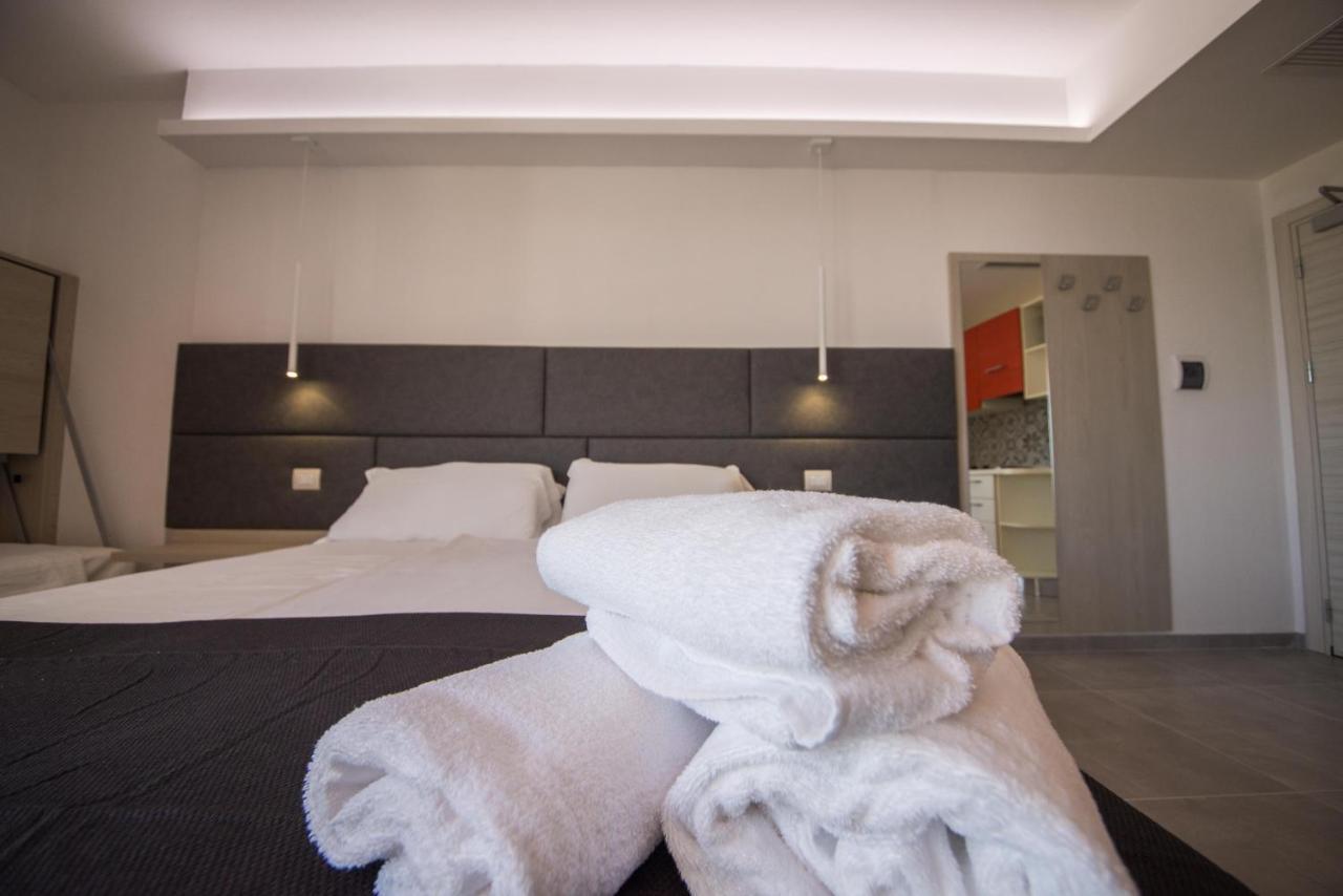 Residence Cristine Riva del Garda Extérieur photo