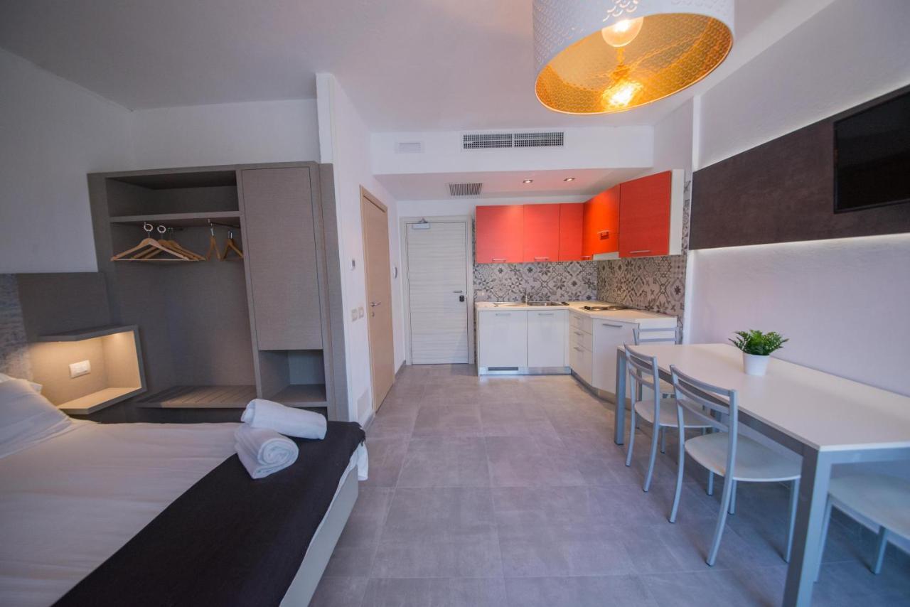 Residence Cristine Riva del Garda Extérieur photo