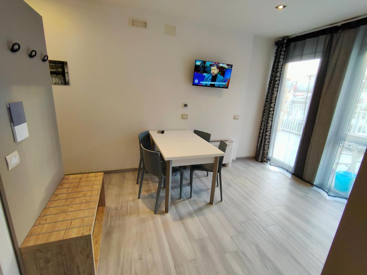 Residence Cristine Riva del Garda Extérieur photo
