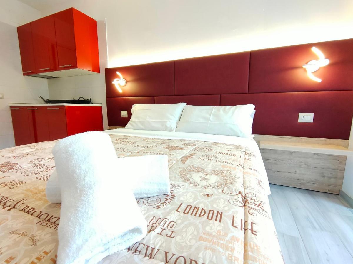 Residence Cristine Riva del Garda Extérieur photo